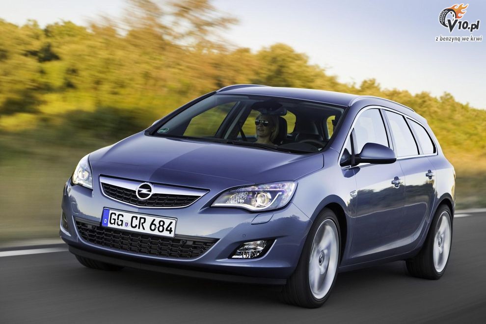 Nowy Opel Astra IV Sports Tourer