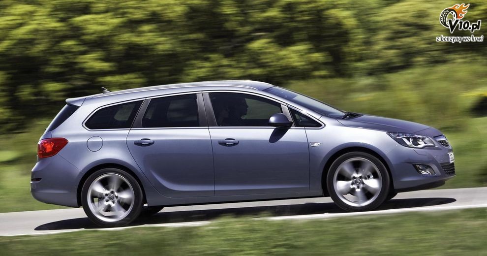 Nowy Opel Astra IV Sports Tourer