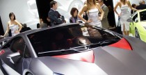 Paris Motor Show 2010 - dziewczyny