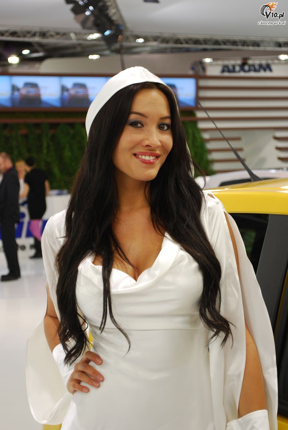 Paris Motor Show 2010 - dziewczyny