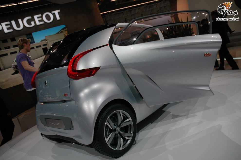Nowy Peugeot BB1 Concept - Frankfurt Motor Show 2009