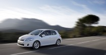 Nowa Toyota Auris Hybrid 2010