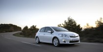 Nowa Toyota Auris Hybrid 2010