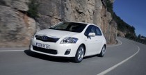 Nowa Toyota Auris Hybrid 2010