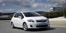 Nowa Toyota Auris Hybrid 2010