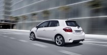 Nowa Toyota Auris Hybrid 2010