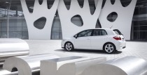 Nowa Toyota Auris Hybrid 2010