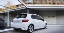 Nowa Toyota Auris Hybrid 2010