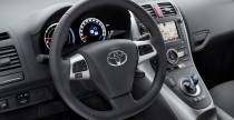 Nowa Toyota Auris Hybrid 2010