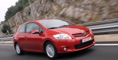 Nowa Toyota Auris 2010 po face liftingu