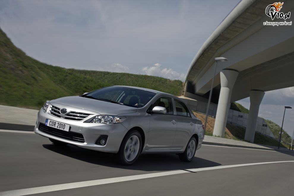 Nowa Toyota Corolla 2010 po face liftingu