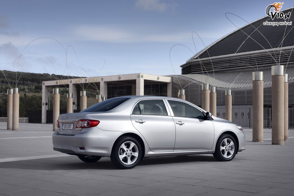 Nowa Toyota Corolla 2010 po face liftingu