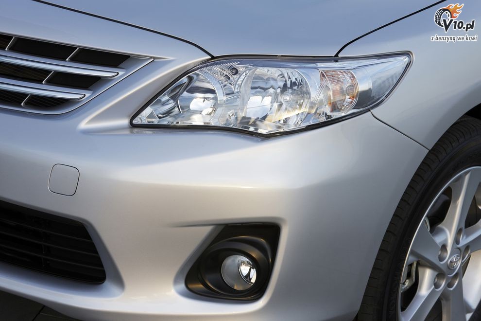 Nowa Toyota Corolla 2010 po face liftingu