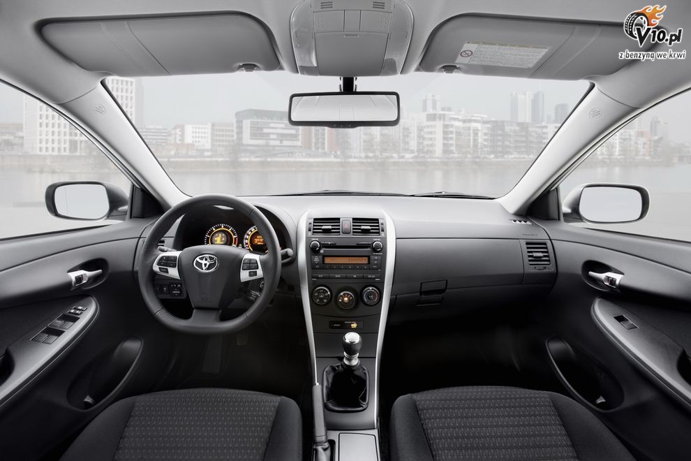 Nowa Toyota Corolla 2010 po face liftingu