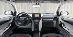 Nowa Toyota iQ - model 2011