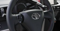 Nowa Toyota iQ - model 2011