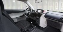 Nowa Toyota iQ - model 2011