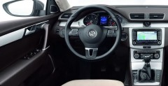 Nowy Volkswagen Passat 2011