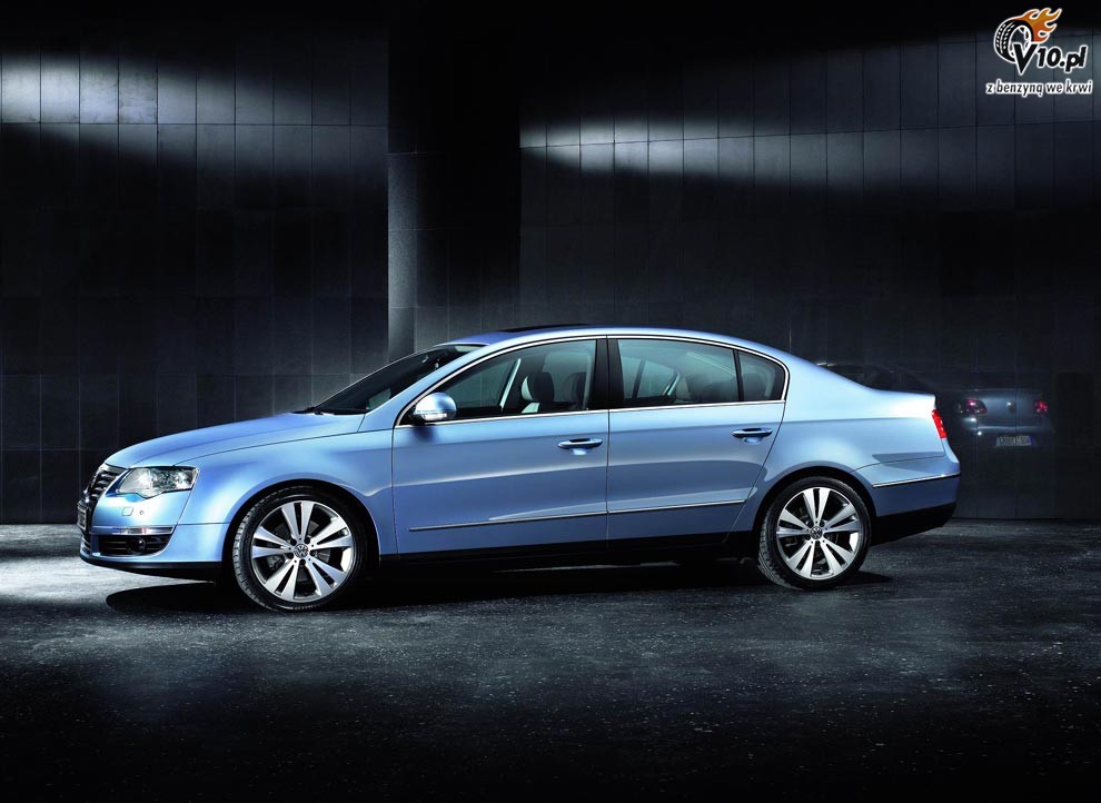 My favourite car is VW Passat I think that it is a good idea to put this 