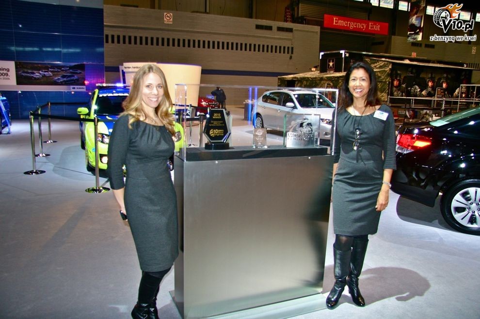 Hostessy laski dziewczyny - Chicago Auto Show 2010