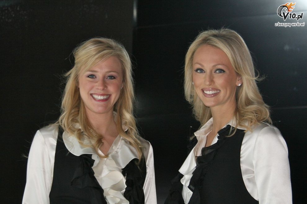 Hostessy laski dziewczyny - Chicago Auto Show 2010