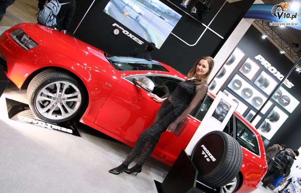 Hostessy dziewczyny laski na Tokyo Auto Salon 2010