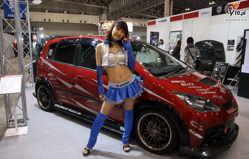 Hostessy dziewczyny laski na Tokyo Auto Salon 2010