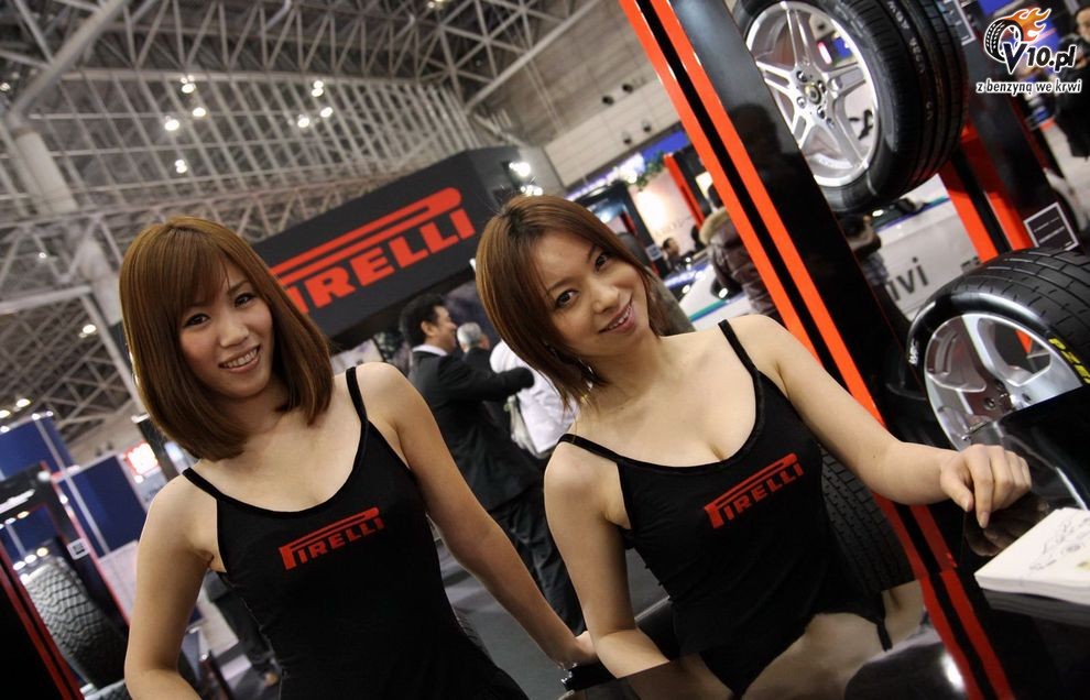 Hostessy dziewczyny laski na Tokyo Auto Salon 2010