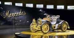 Mercedes - muzeum w Stuttgarcie
