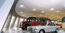 Mercedes - muzeum w Stuttgarcie