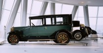 Mercedes - muzeum w Stuttgarcie