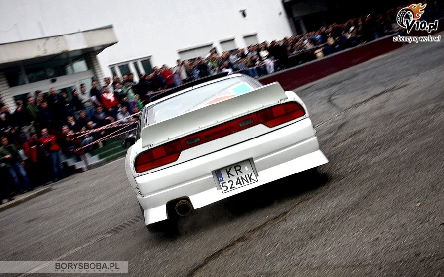 Drifting zespou D1KRK na 9. Tuning Show w Krakowie w obiektywie Borysa Boby