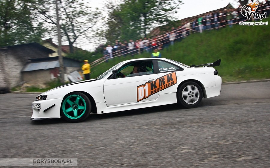 Drifting zespou D1KRK na 9. Tuning Show w Krakowie w obiektywie Borysa Boby