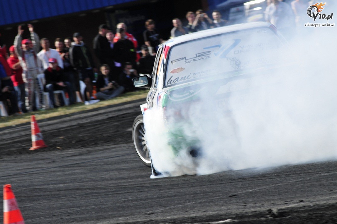 SSSuper Drift Cup 2011 w Sosnowcu w obiektywie Valvoline PUZ Drift Team