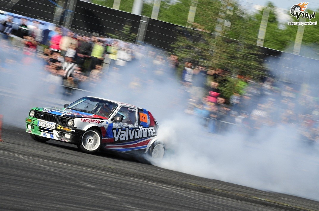 SSSuper Drift Cup 2011 w Sosnowcu w obiektywie Valvoline PUZ Drift Team