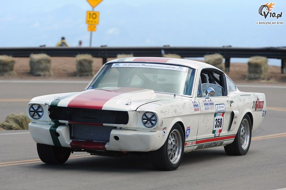 Pikes Peak International Hill Climb 2010