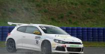 Testy uczestników VW Scirocco R-Cup w obiektywie Maciej Niechwiadowicza