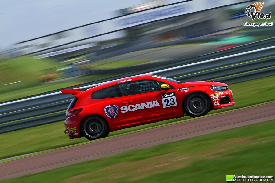 Testy uczestnikw VW Scirocco R-Cup w obiektywie Maciej Niechwiadowicza
