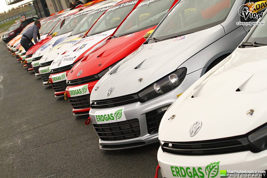 Testy uczestnikw VW Scirocco R-Cup w obiektywie Maciej Niechwiadowicza