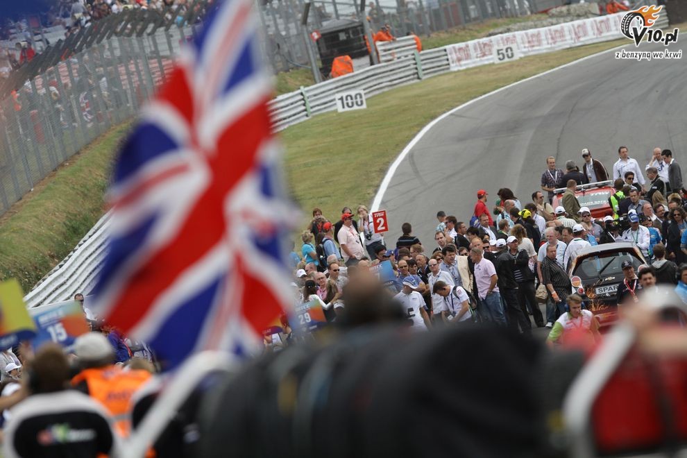 WTCC - Brands Hatch - wycig
