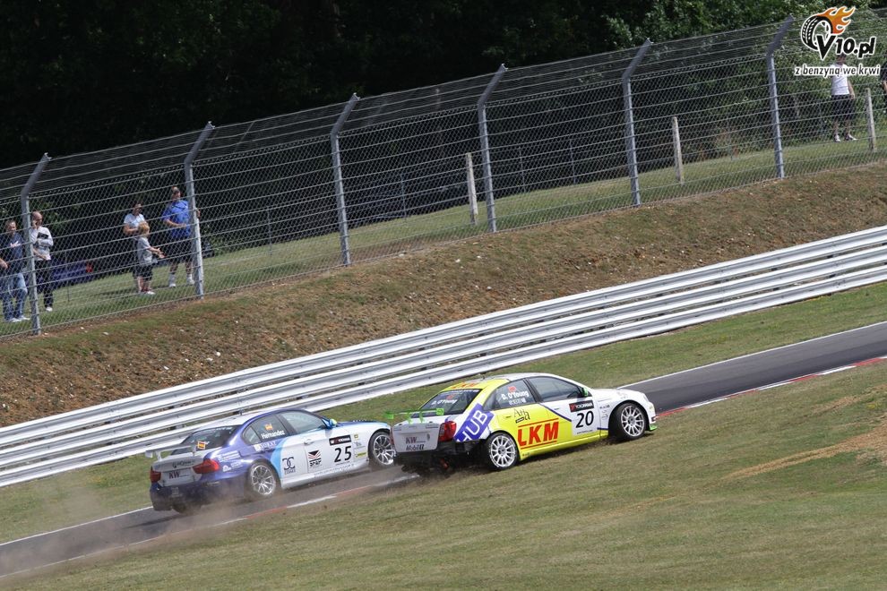 WTCC - Brands Hatch - wycig