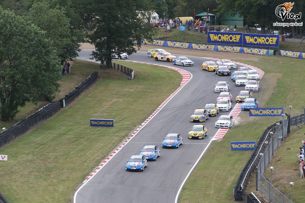 WTCC - Brands Hatch - wycig