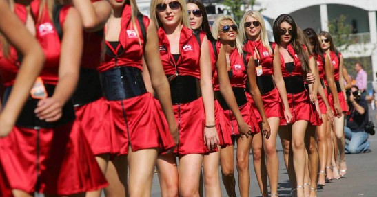 Pitbabes - czyli laski i Formuła 1