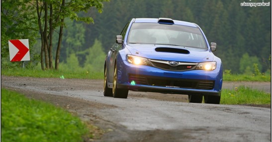 Kajetanowicz testuje Subaru
