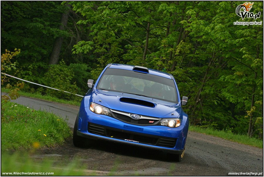 Kajetanowicz testuje Subaru