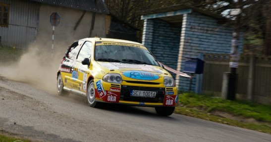 Renault Zdunek Clio Cup na 3. Rajdzie Zamkowym w obiektywie Grzegorza Rybarskiego