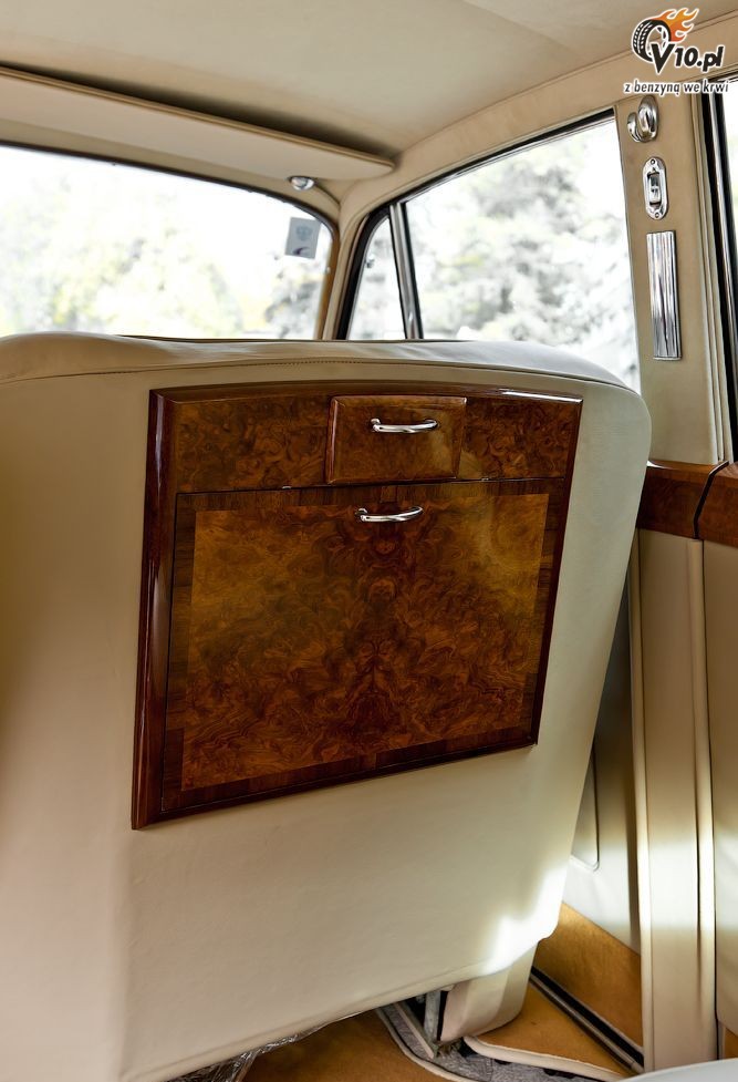 Rolls Royce Silver Cloud