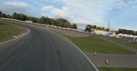 RaceRoom Racing Experience