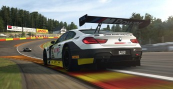 RaceRoom Racing Experience zostanie przekonwertowany na Unreal...