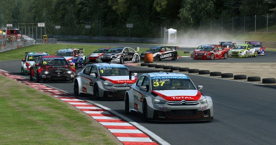 WTCC 2014 w grze RaceRoom Racing Experience